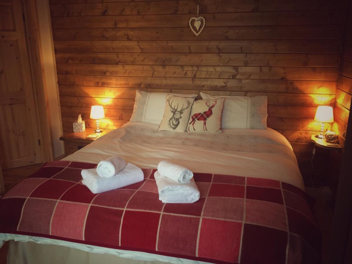 Hill Cottage Cabins Форт Аугустус Экстерьер фото