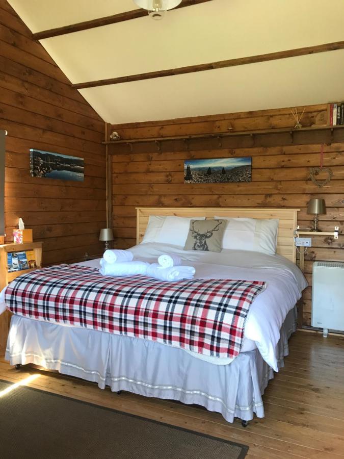 Hill Cottage Cabins Форт Аугустус Экстерьер фото
