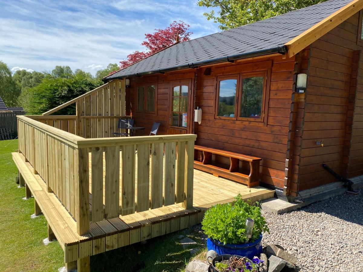 Hill Cottage Cabins Форт Аугустус Экстерьер фото